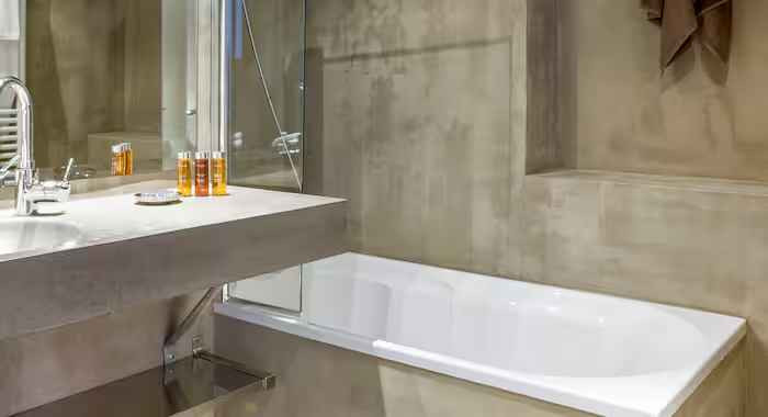Hotel Ormelune, Val D'Isere ski chalet, image 5